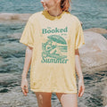 Bookish Book Girl Summer Shirt Retro Beach Book Lover Vacation Shirt Vintage Romance Reader Girly Bookish Booktok Bookworm T-Shirts
