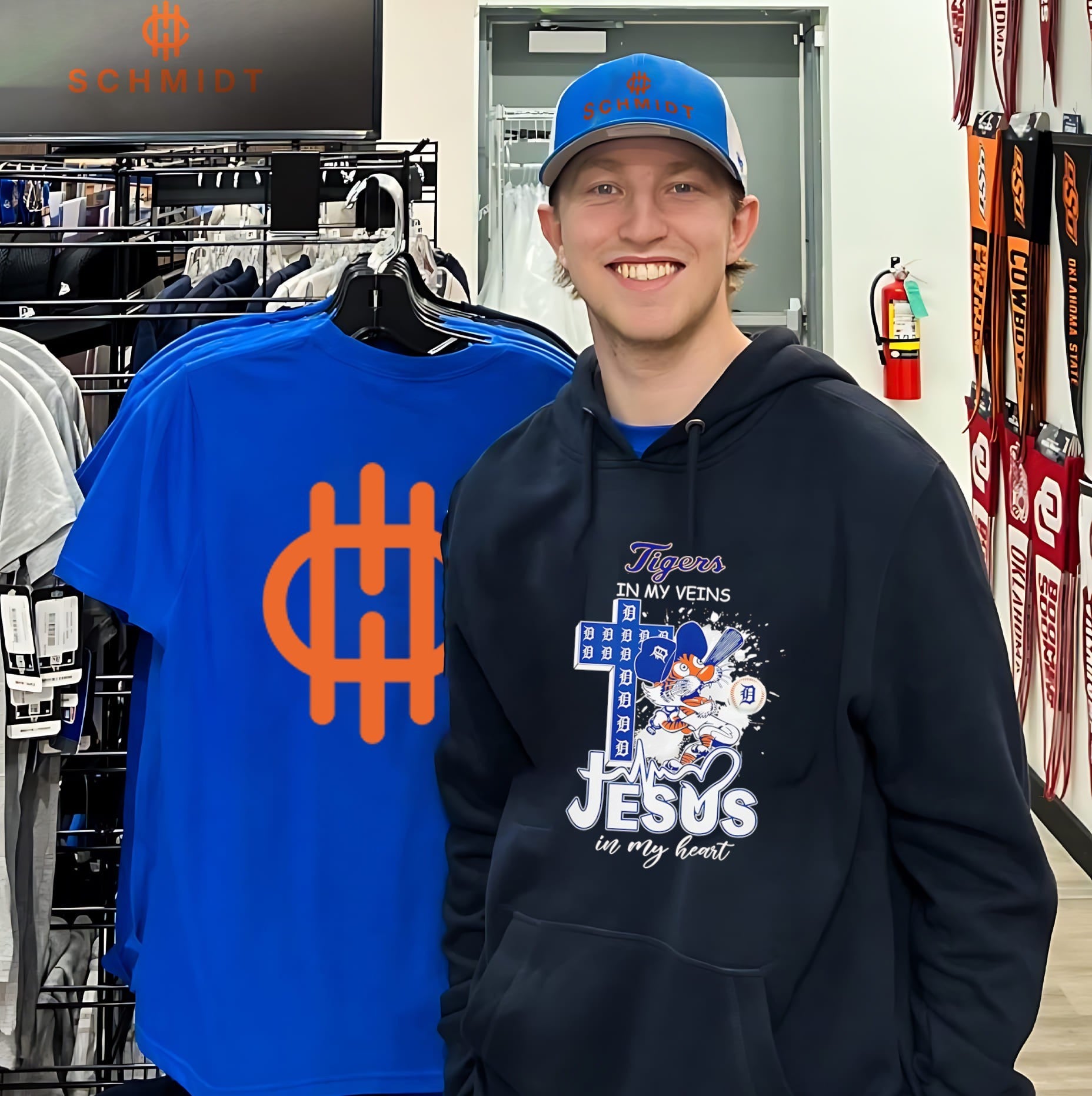 Detroit Tigers in my veins Jesus in my heart cross shirt