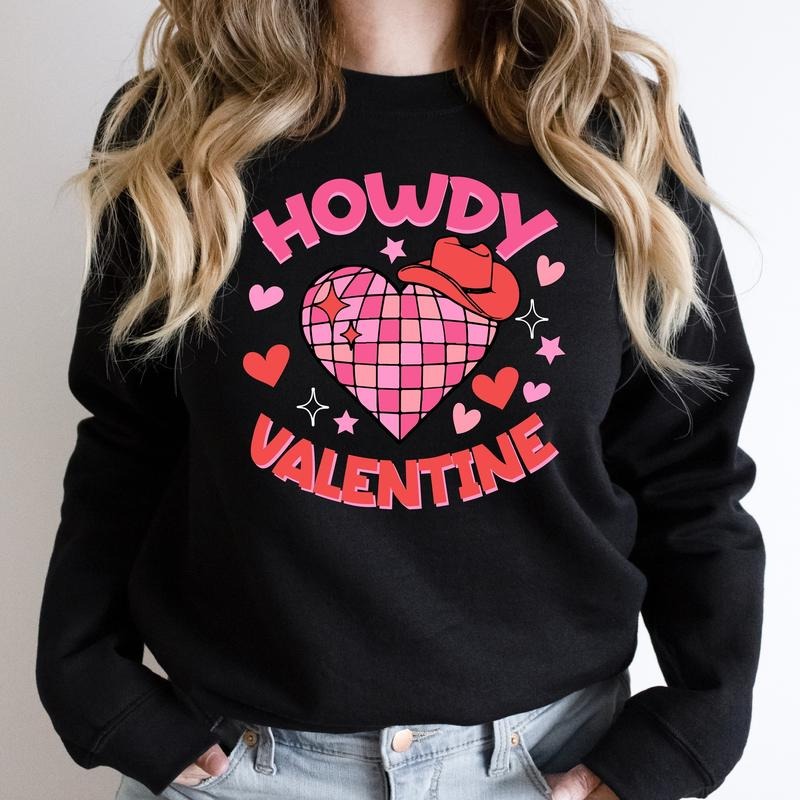 Howdy Valentine Western Cowgirl Valentine Howdy Funny Retro Heart T-Shirts