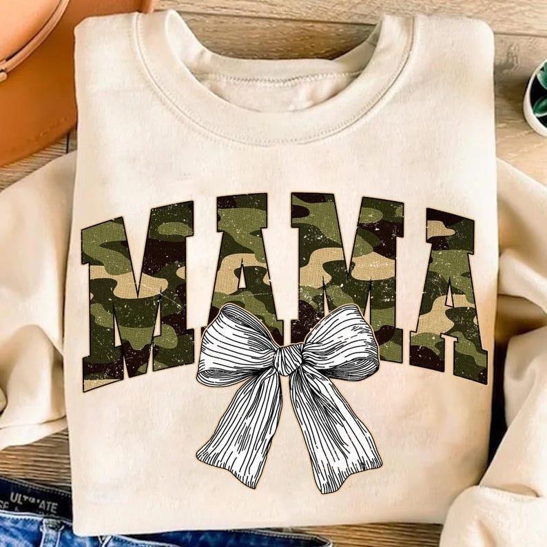 Mama Camo Camouflage Mama Coquette Varsity Duck Camo Retro Mama T-Shirts