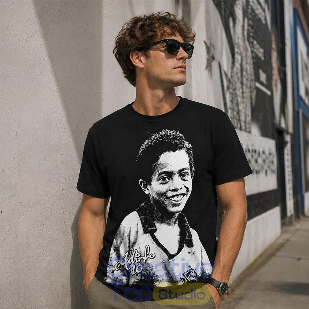 Richarlison de Andrade Wearing Ronaldinho Young T-Shirt
