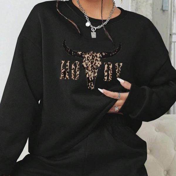 Leopard Pattern Howdy Western Country Girl Country Music Southern Her T-Shirts