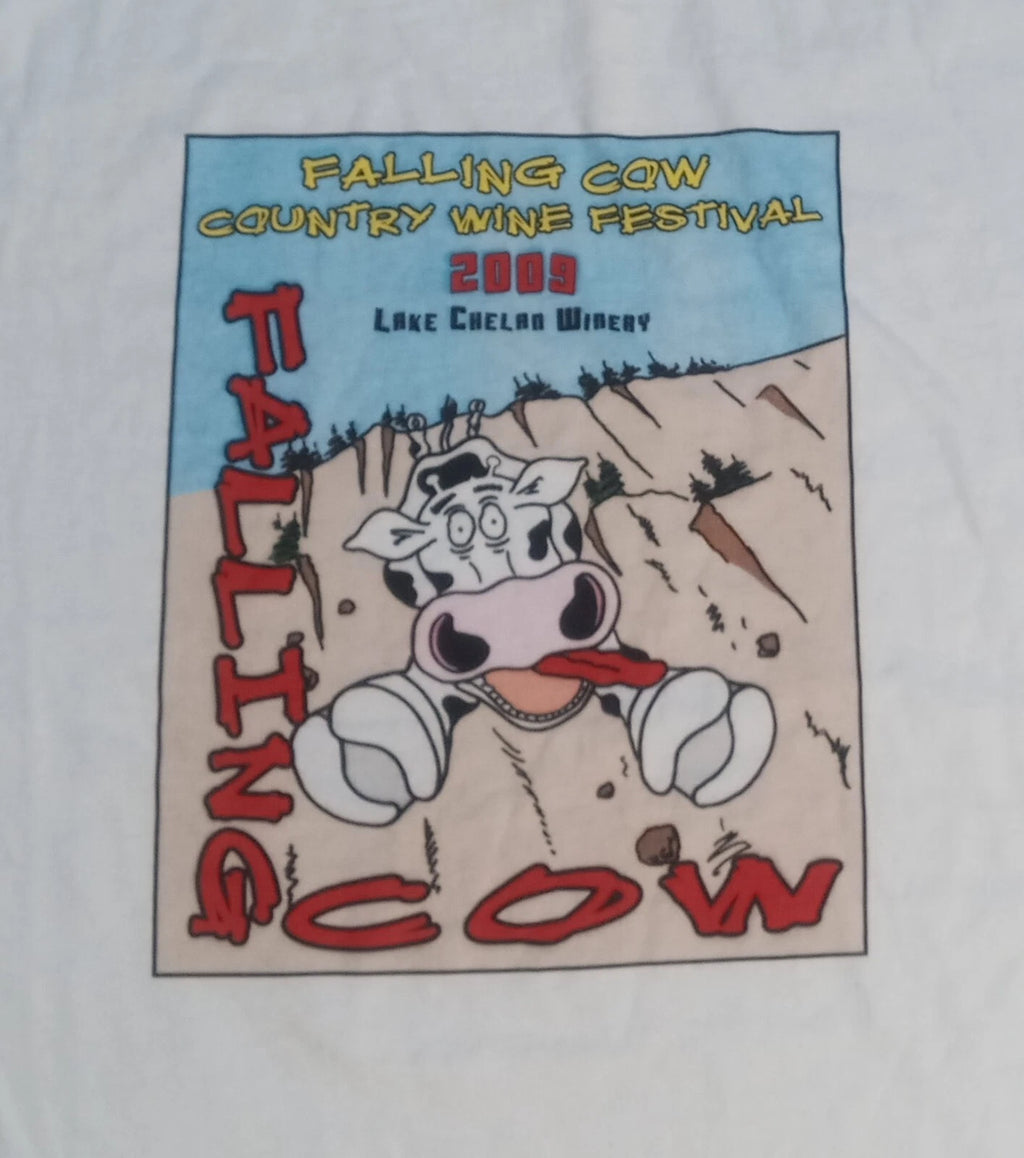 Falling Cow Country Wine Festival t-shirt Souvenir