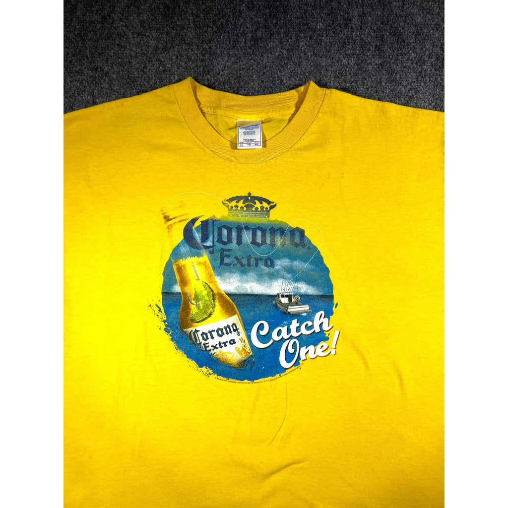 Y2K 2007 Corona Extra Catch One T-Shirt XL Yellow Beer Tee
