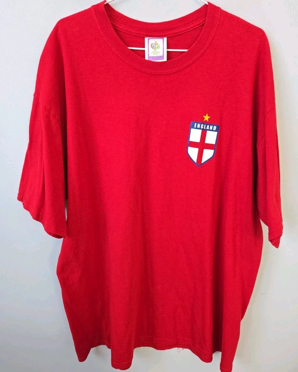 England Soccer T Shirt Mens Red Graphic Tee Football Fan Shirt Size XL