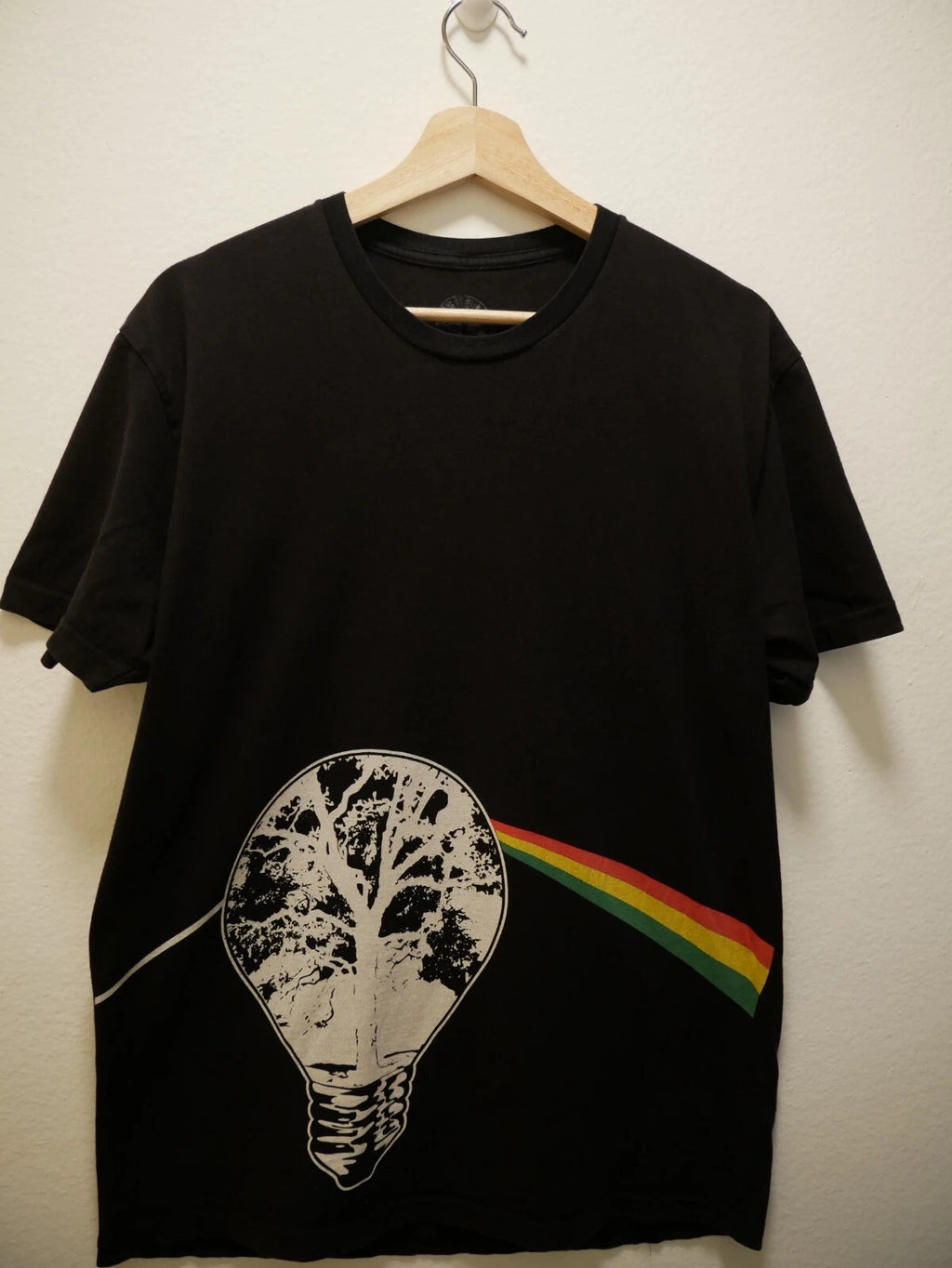 CREATIVE MINDS & VISIONS RASTA/REGGAE "TREE OF LIFE" LARGE T-SHIRT 100% COTTON