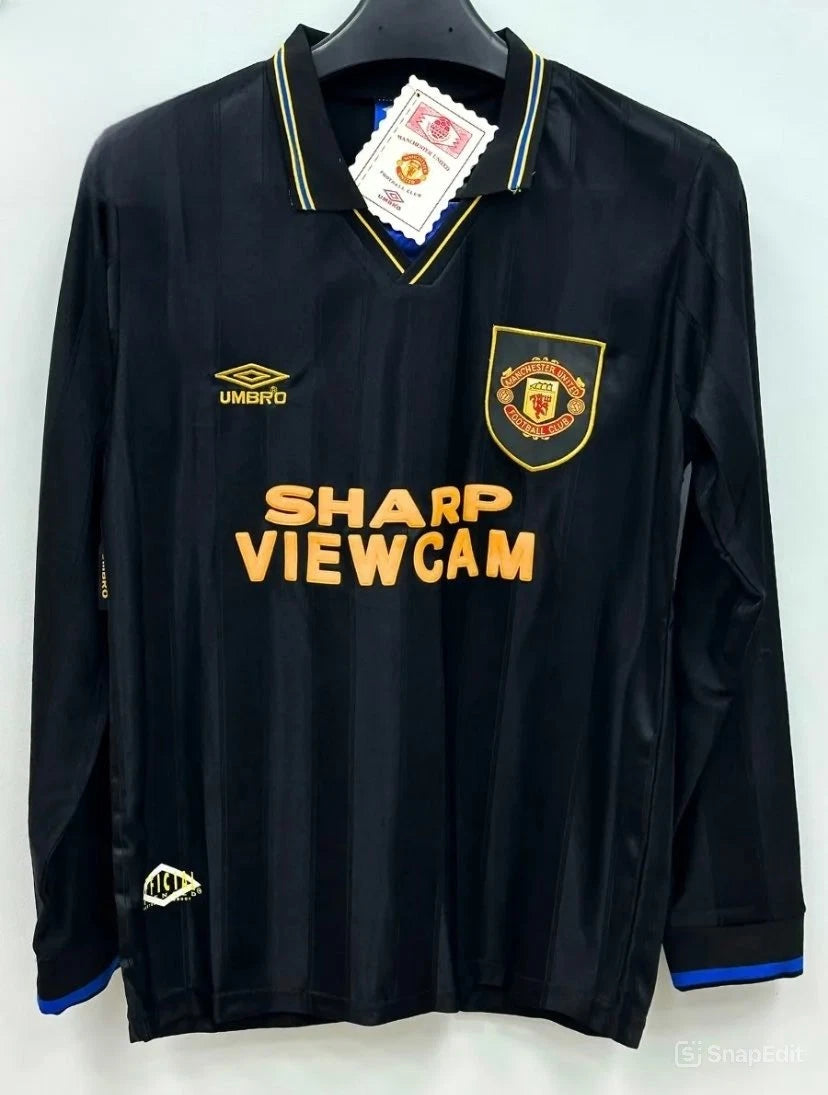 VINTAGE UMBRO MUFC SOCCER JERSEY 1995 RETRO  size L