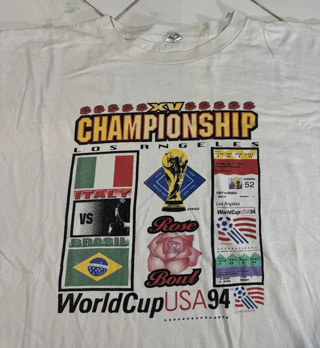 Vintage 1994 World Cup Soccer Italy vs Brazil at Rose Bowl Pasadena T-Shirt XL