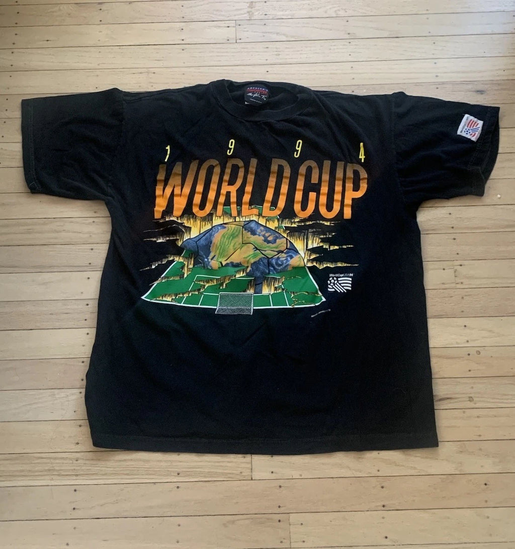 Vintage 1994 WORLD CUP Soccer Magic Johnson T-Shirt Men’s Large Black
