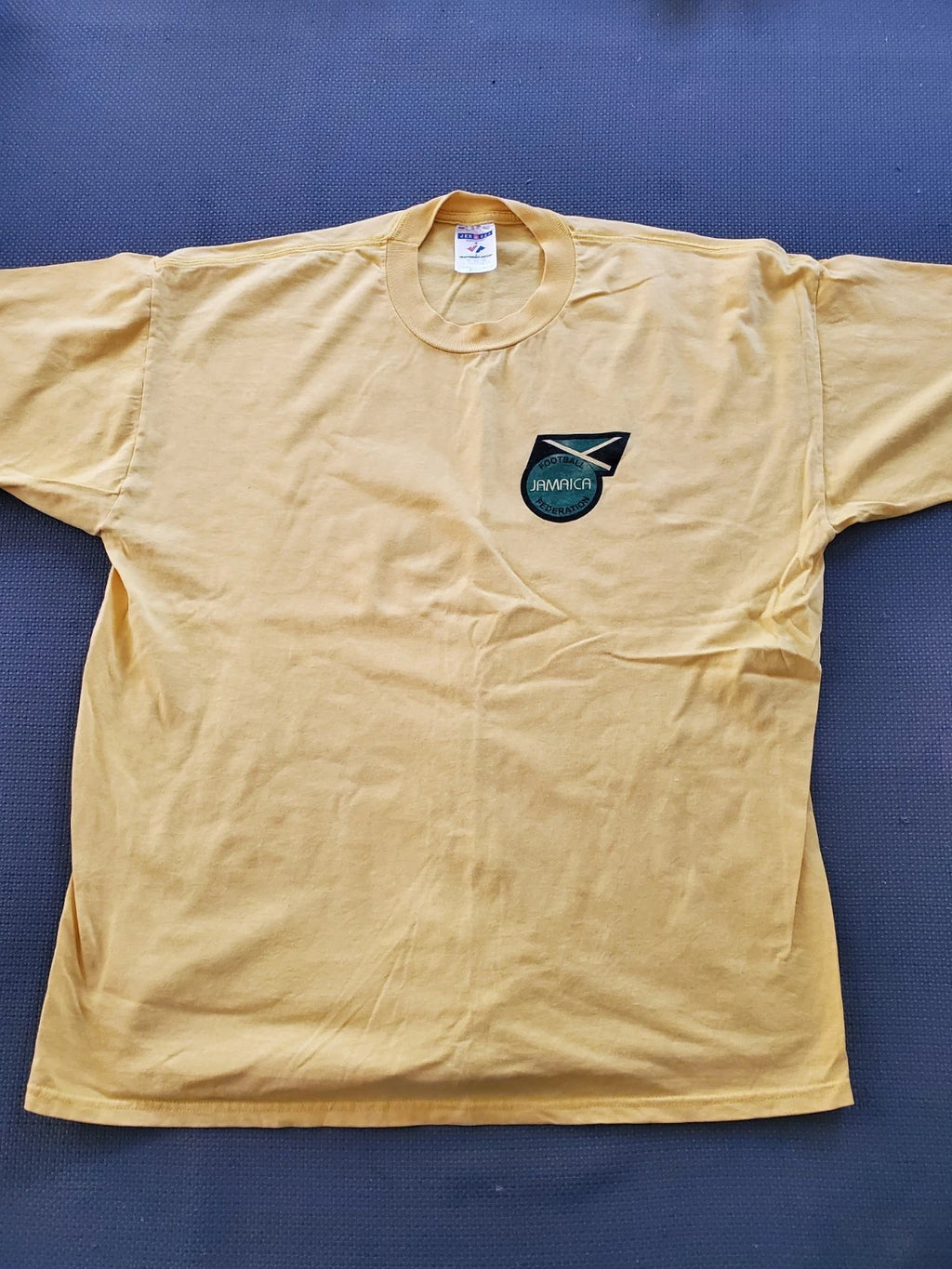 Reggae Boyz Jamaican Soccer Federation T-shirt Size XL.