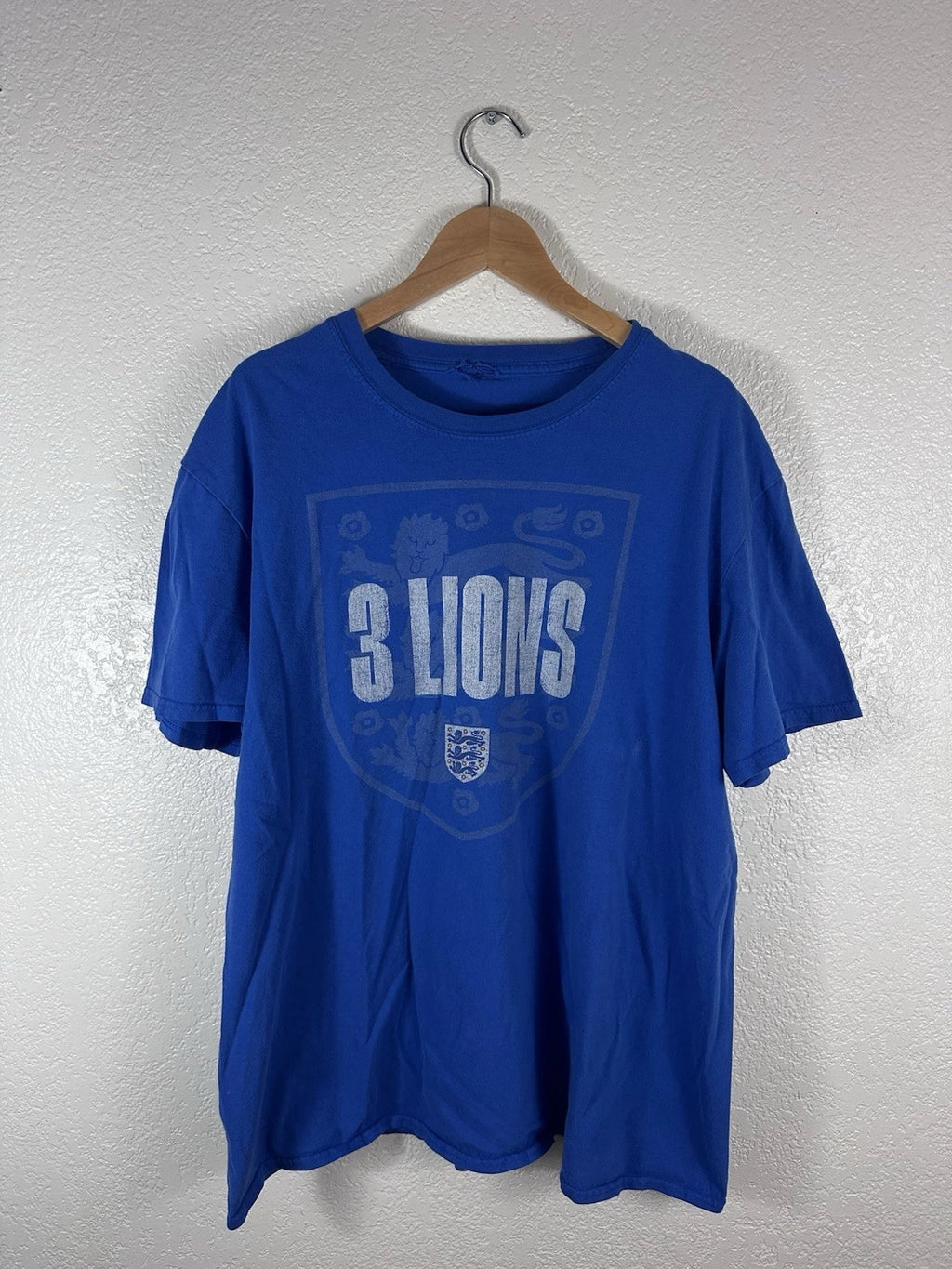 England 3 Lions Graphic T-Shirt Mens XL Blue Soccer Football Supporters Tee