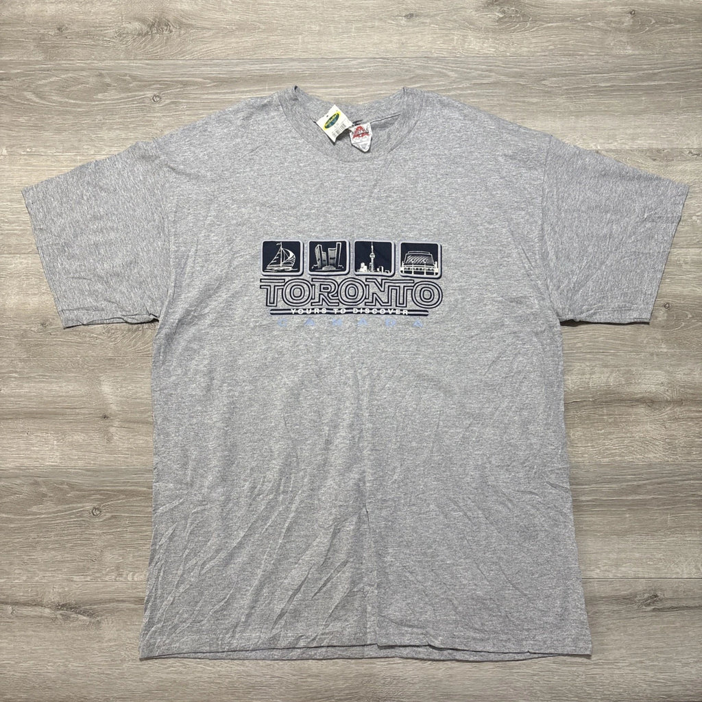 Toronto Canada Graphic T Shirt Mens XL Gray Tourist Travel City Skyline NWT