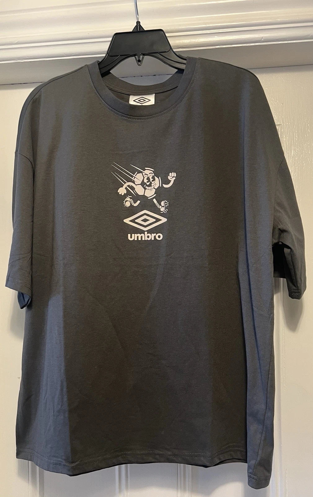 Authentic Umbro soccer World Cup 2026 tee grey size Extra Large (XL)