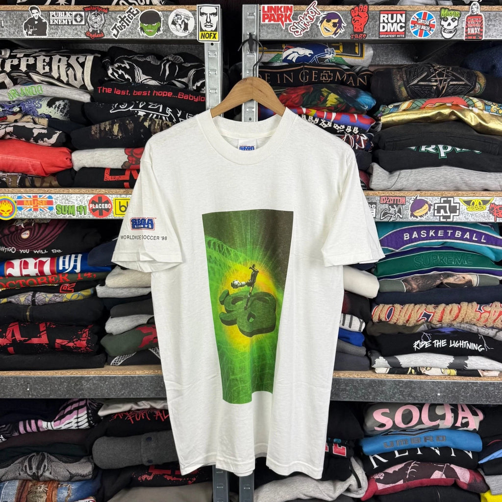 RARE VINTAGE 1997 SEGA SPORTS SATURN WORLDWIDE SOCCER 98 GAME PROMO T-SHIRT Sz M