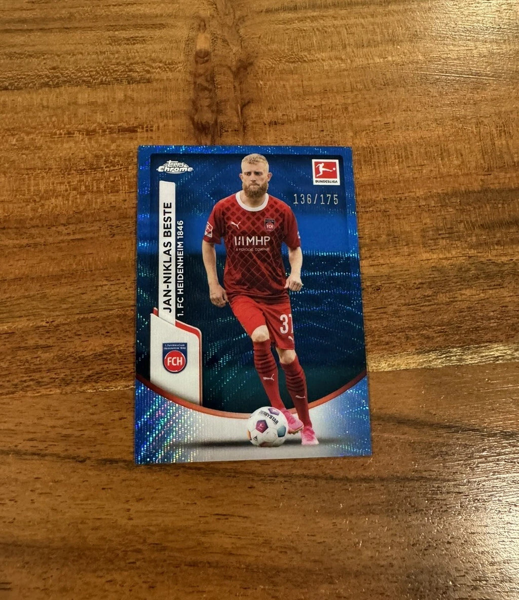 Jan-Niklas Bestie 2023-24 Topps Chrome Bundesliga Blue Wave Refractor /175 NRMT+