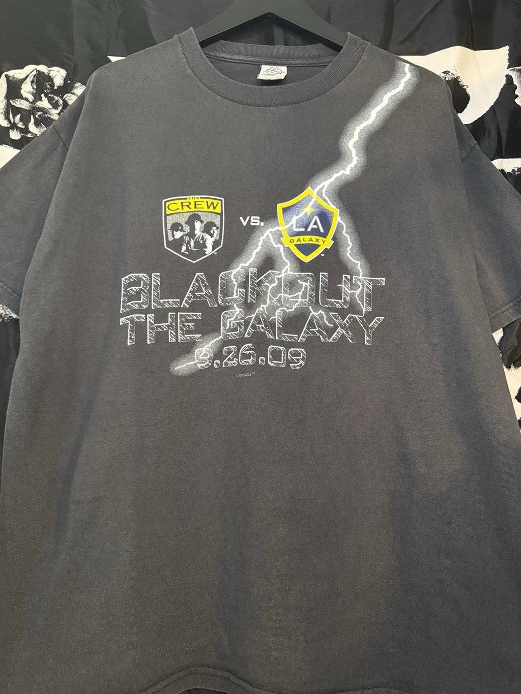 Vintage 2009 Blackout The Galaxy LA Galaxy Soccer MLS Lighting T shirt XL