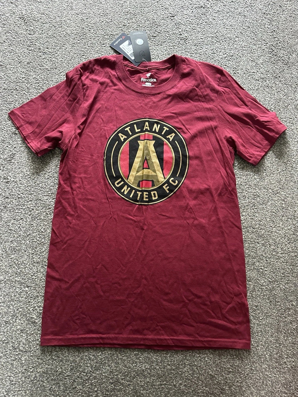 NWT Mens Atlanta United Graphic T-Shirt, Size Small, Claret Red, Football, (G27)