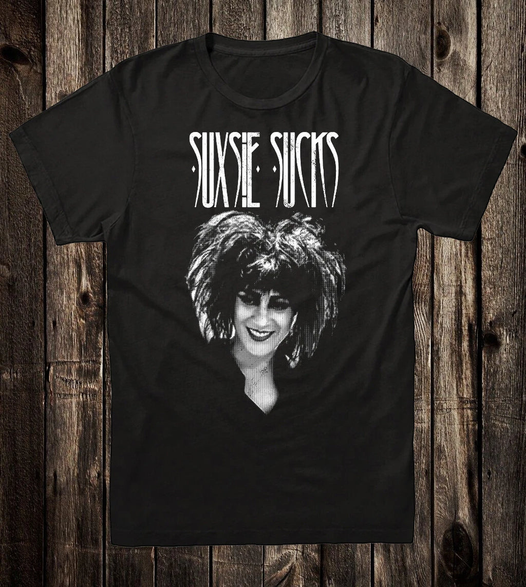 Novelty Tee T Shirt Portlandia Parody Suxsie Sucks Goth Siouxsie Chloe Sevigny