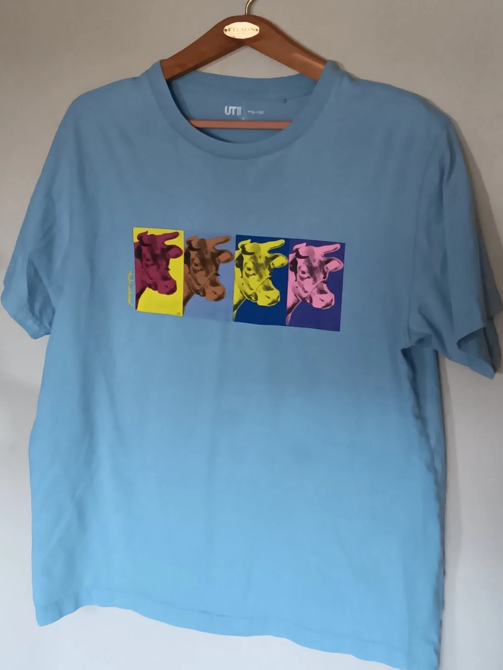 Uniqlo X Andy Warhol Cow Pop Art Tshirt Blue Size Xl