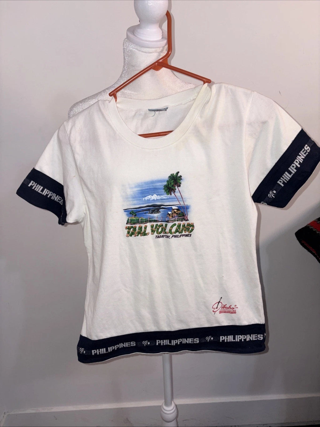 VINTAGE Mayon Volcano Men T-Shirt XL White Tagaytay Y2K City Philippines Small