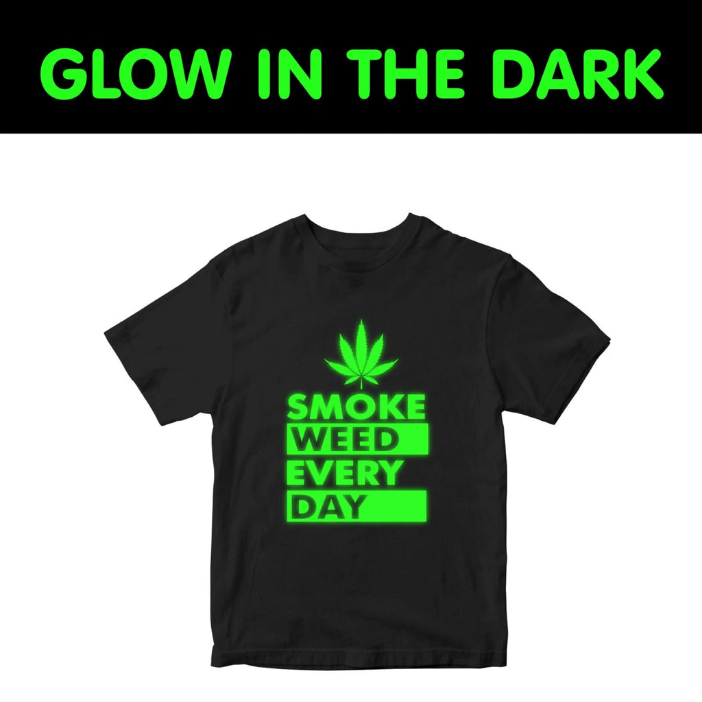 Smoke Weed Every Day T-shirt Glow In The Dark Marijuana Addicted Friends Gifts