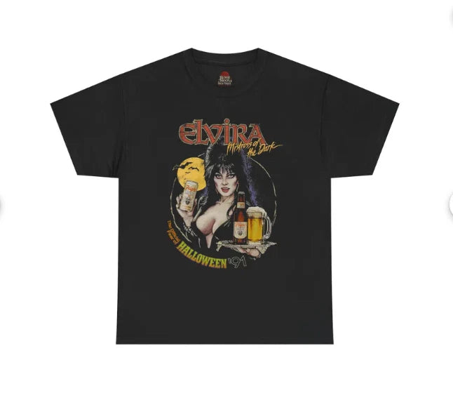 Elvira movie night holding skull and beer T-Shirt | Halloween horror hostess tee