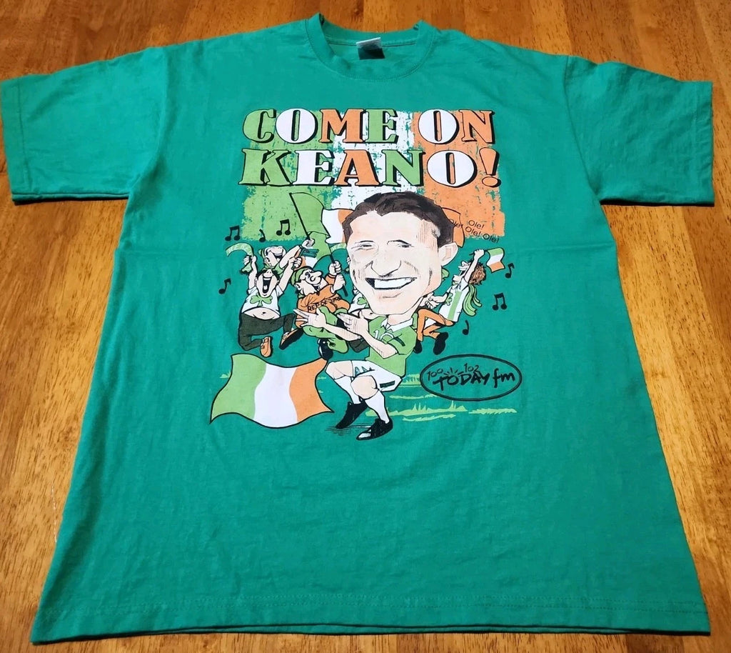 Vintage Robbie Keane Tee Medium Ireland Football Soccer United Kingdom Sports