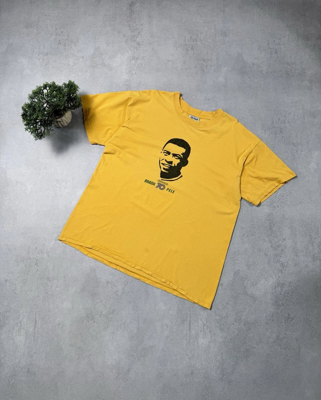 Vintage Pele Brazil 70 T Shirt Soccer Footbal Men Yellow Size L Fun Merch