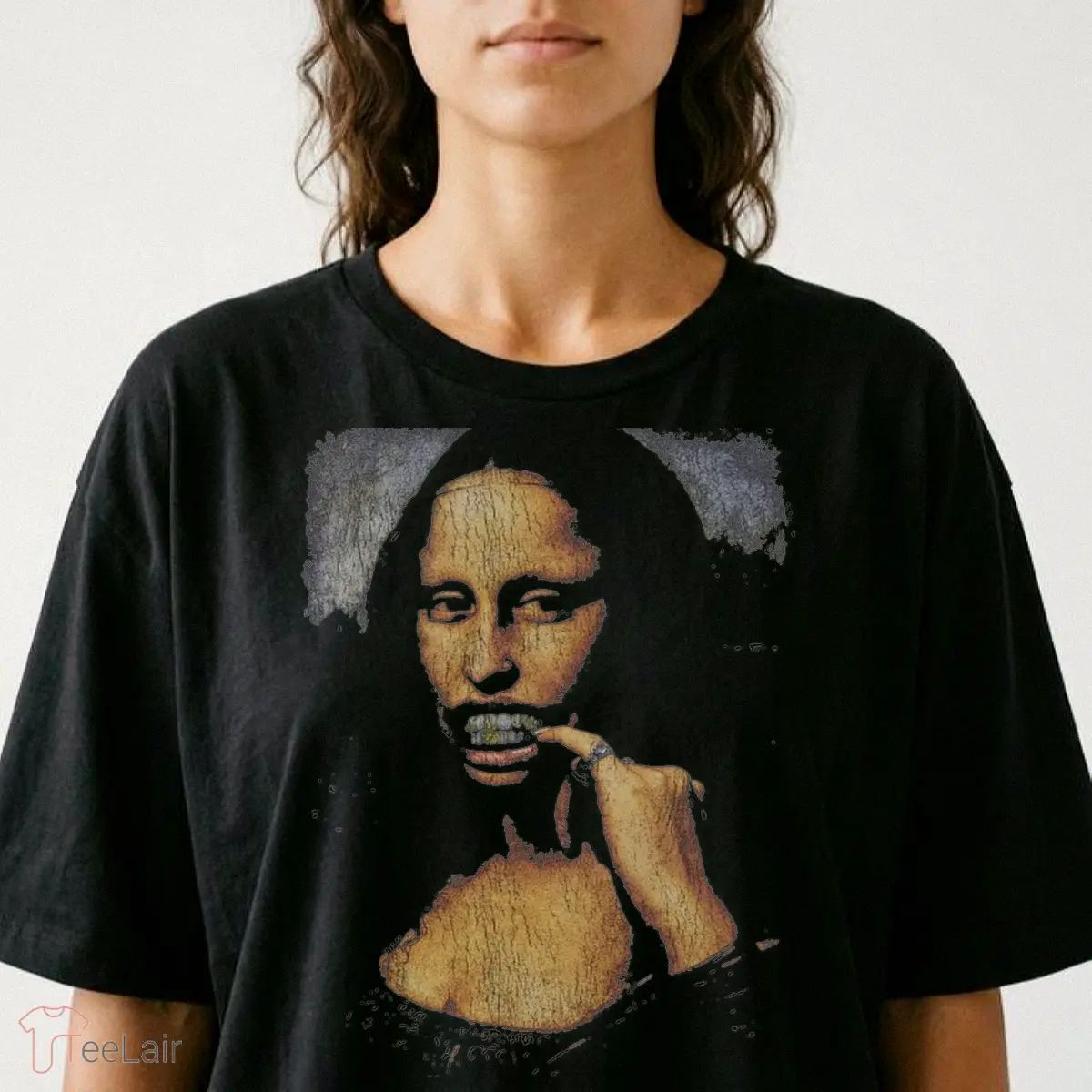 Mona Lisa Grill Graphic T-Shirt